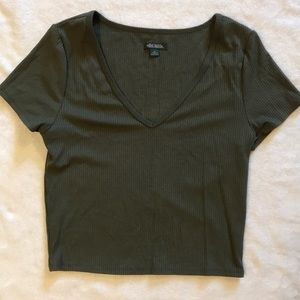 Wildfable size medium shirt